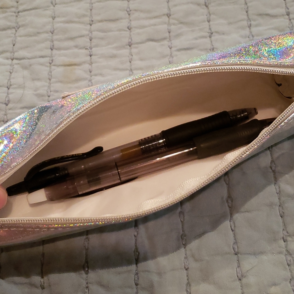 Case - Picture 4 of 4